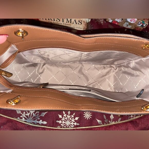 Michael Kors Jet Set Large Logo Non Vegan Leather Tote/Shoulder Bag - Picture 9 of 11